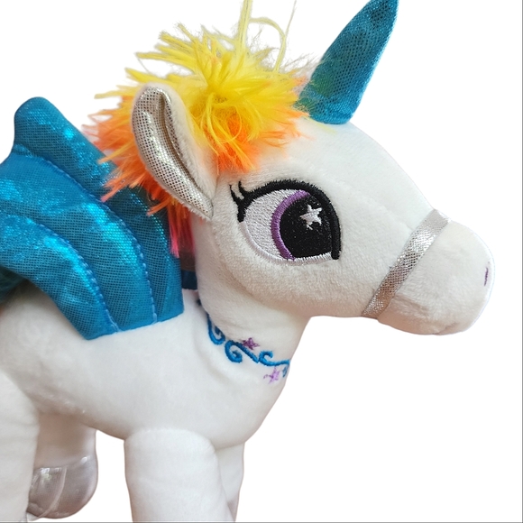 🦄 Unicorn Stuffed Animal - Picture 3 of 6